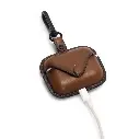 Marron leather airpods case 4.webp